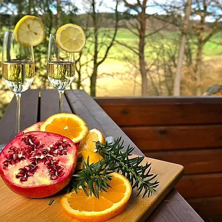 Waldnest Mit Whirlpool Und Naturblick Eifel Chalet *