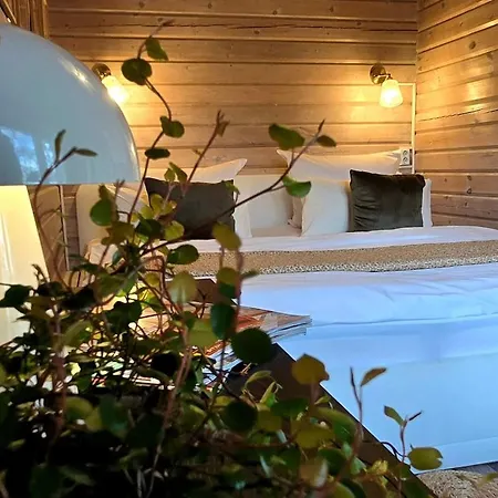 Chalet Waldnest Mit Whirlpool Und Naturblick Eifel