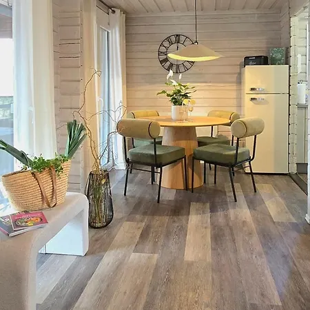 Chalet Waldnest Mit Whirlpool Und Naturblick Eifel *